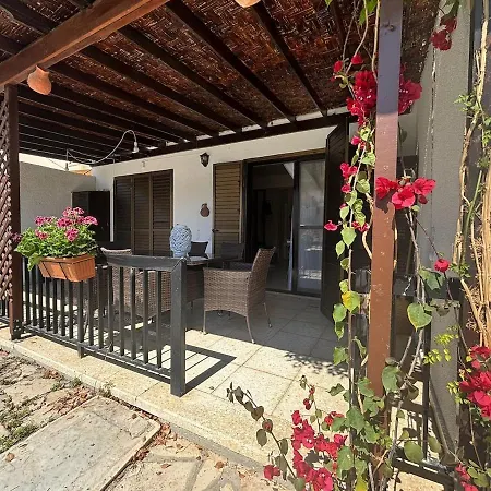 Kyblue Management - 2br Townhouse, Mins From Harbour בית נופש