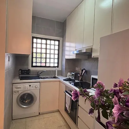 בית נופש Kyblue Management - 2br Townhouse, Mins From Harbour