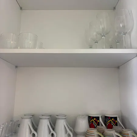 Kyblue Management - 2br Townhouse, Mins From Harbour פאפוס